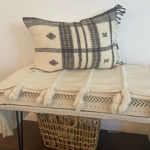 Indian wool throw pillow cover